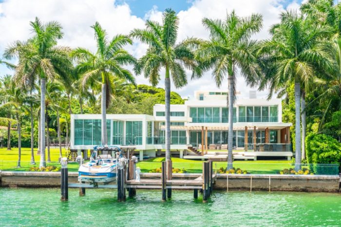 luxurious-mansion-miami-beach-florida-usa-1